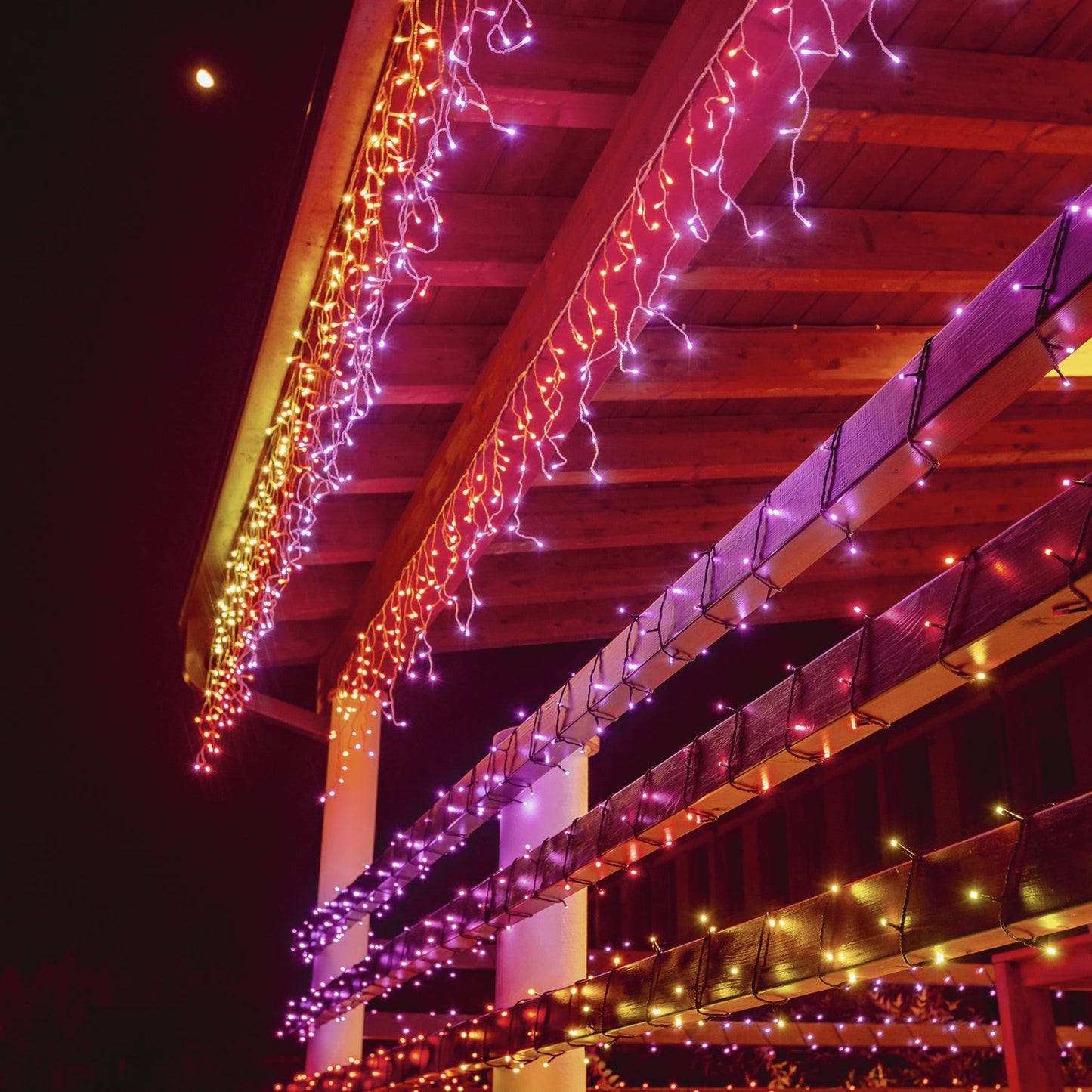 Twinkly Plus Icicle 250 LED RGBW 12.5m