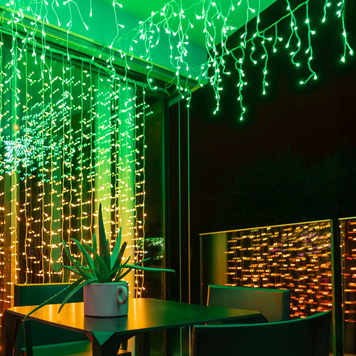 Twinkly Plus Icicle 250 LED RGBW 12.5m